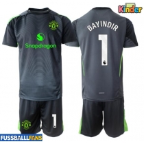 Manchester United Altay Bayindir #1 Torwart Auswärts Trikotsatz Kinder 2025-26 Kurzarm (+ Kurze Hosen)